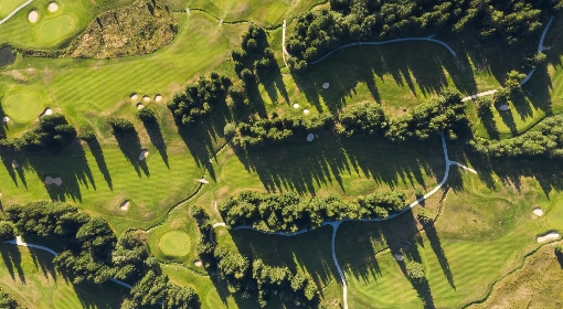 Golf course Grey Bear Tále