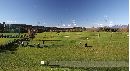 Mladinski golf center Stanežiče
